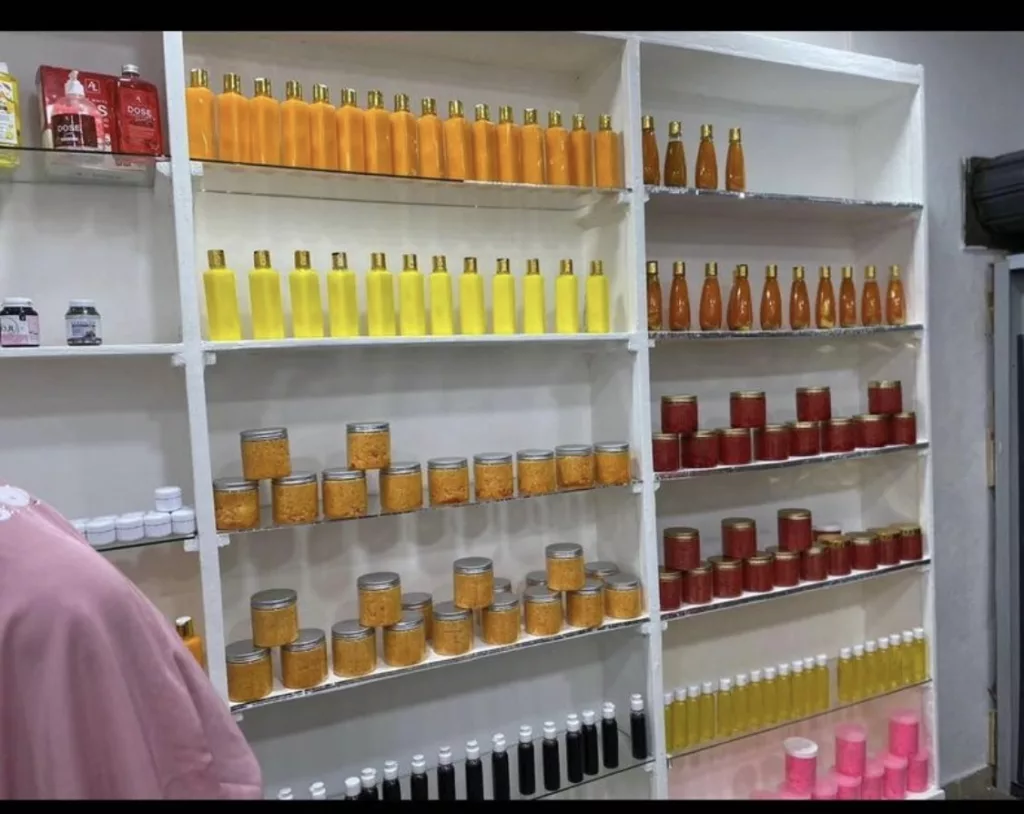 Produits Cosmétique et chaussures mèches humain
