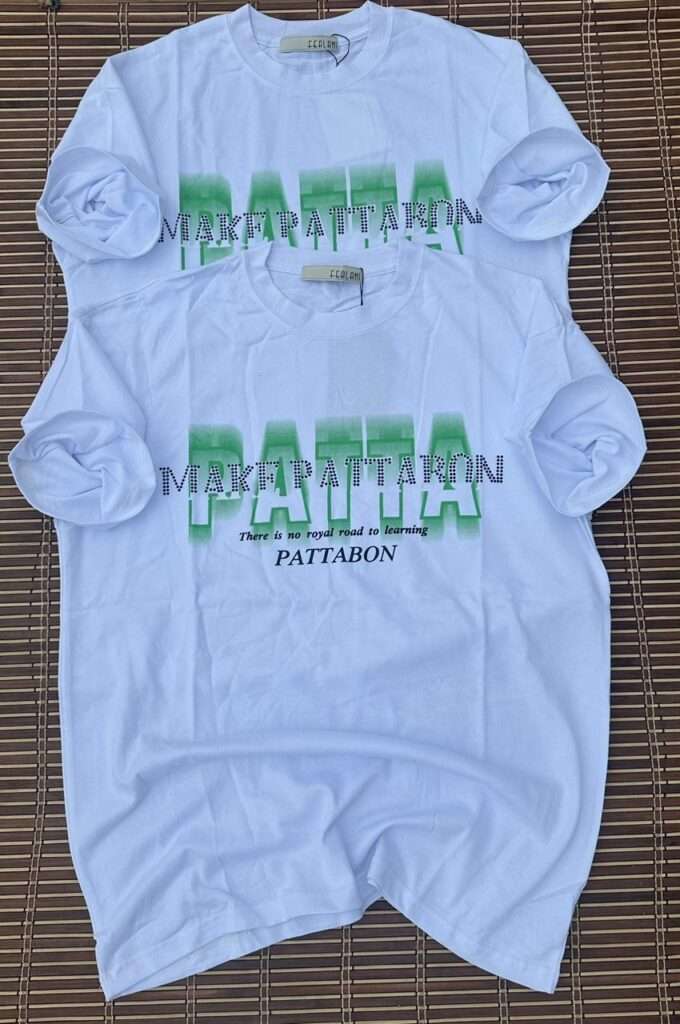 Les tee-shirts 100% coton et bien lourds